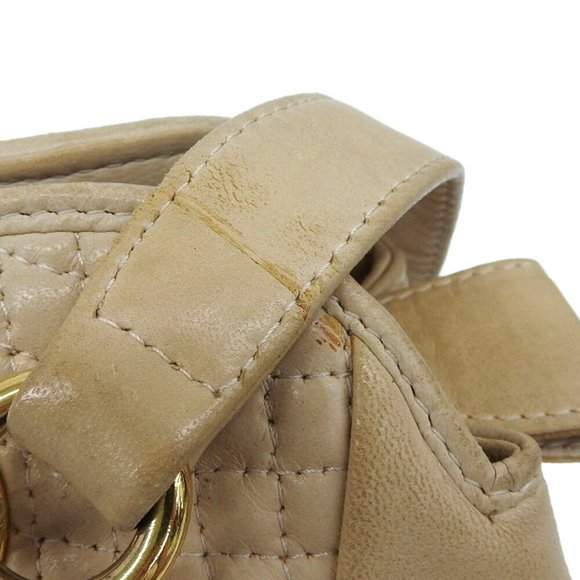 BALLY shoulder bag in beige quilted leather